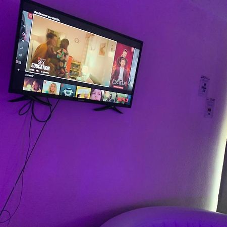 Jolie Appartement Avec Wifi Netflix Montpellier Luaran gambar